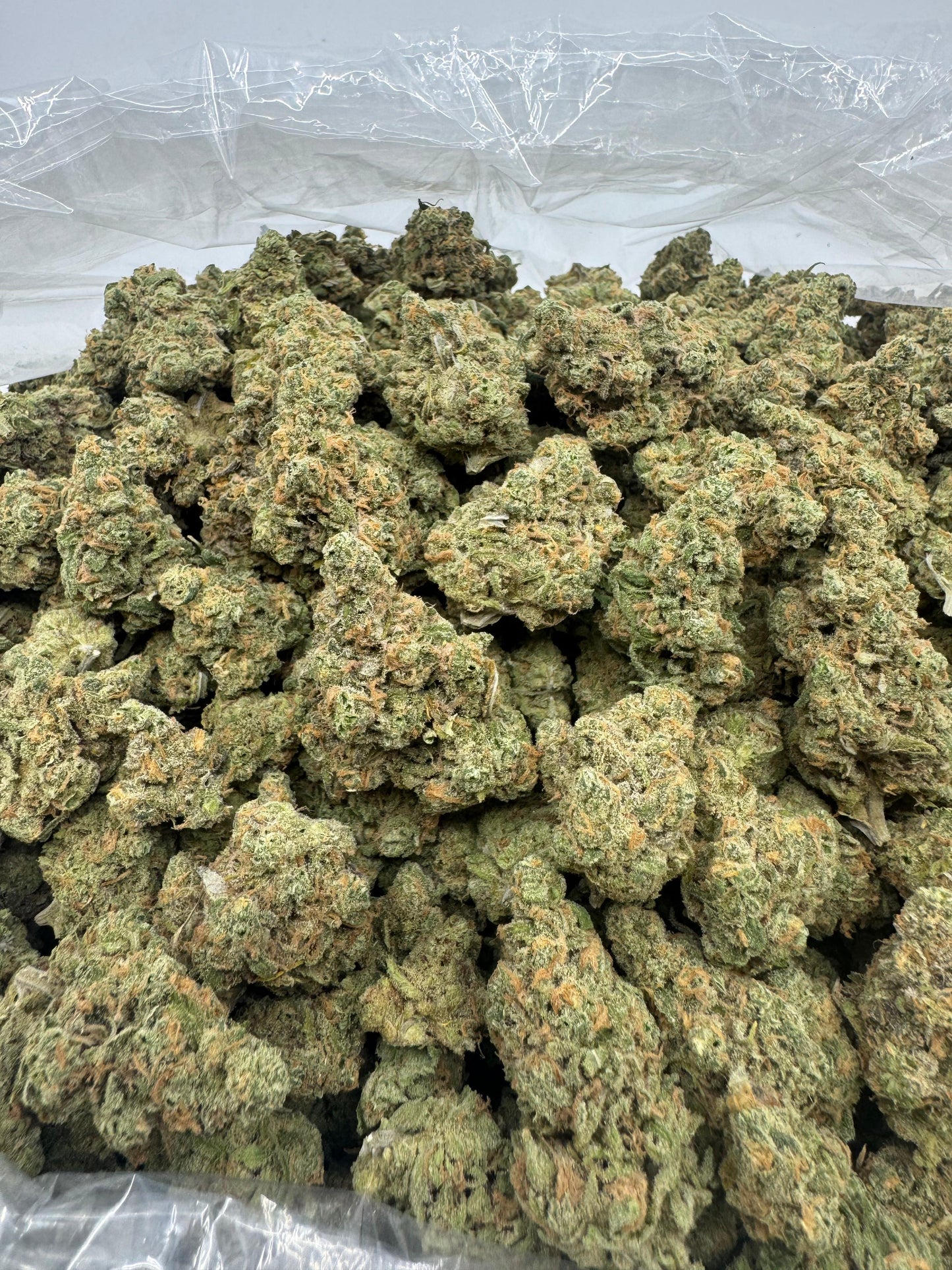 White Gummies - Indoor THCA (Full Size)